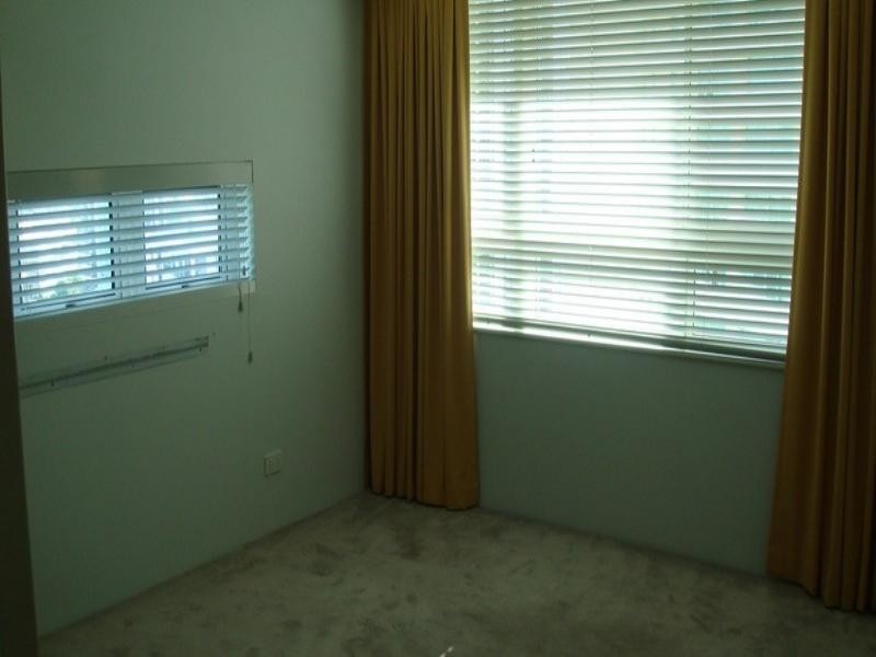 Southport QLD 4215