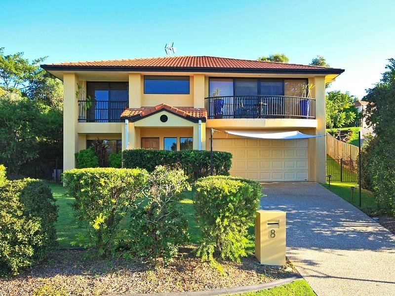 8 McCrae Court, Maudsland QLD 4210