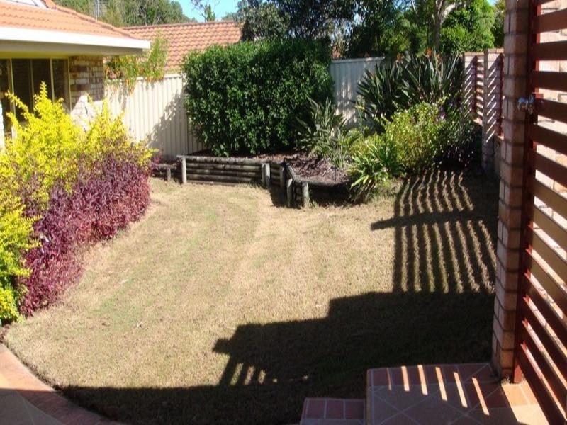 9 Gambier Crescent, Pacific Pines QLD 4211