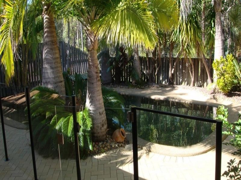 9 Gambier Crescent, Pacific Pines QLD 4211