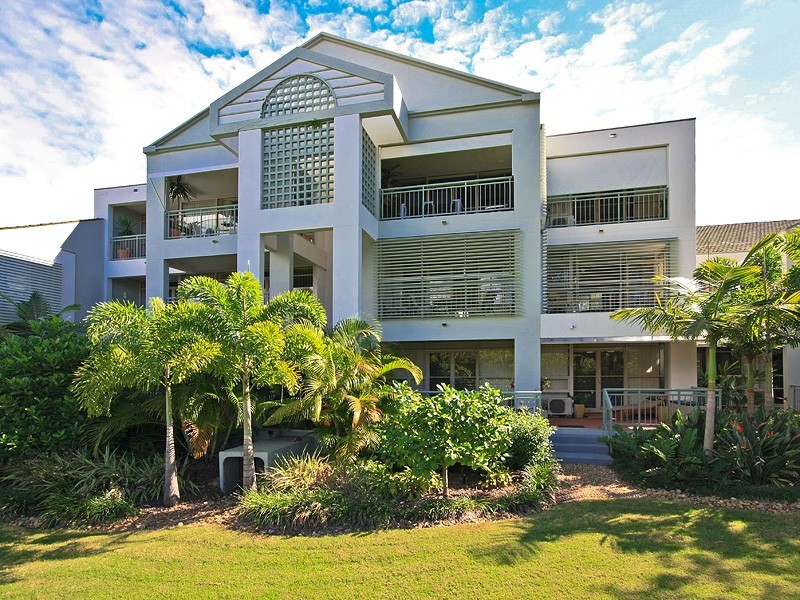 24/76 Chichester Drive, Arundel QLD 4214