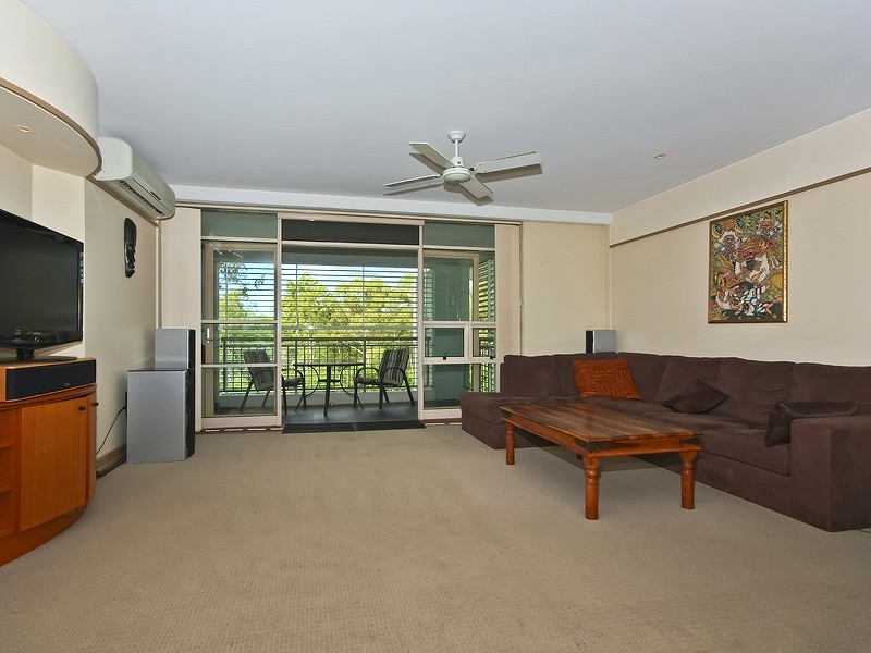 24/76 Chichester Drive, Arundel QLD 4214