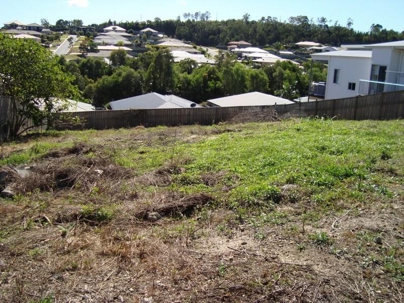 11 Ainslie Street, Pacific Pines QLD 4211
