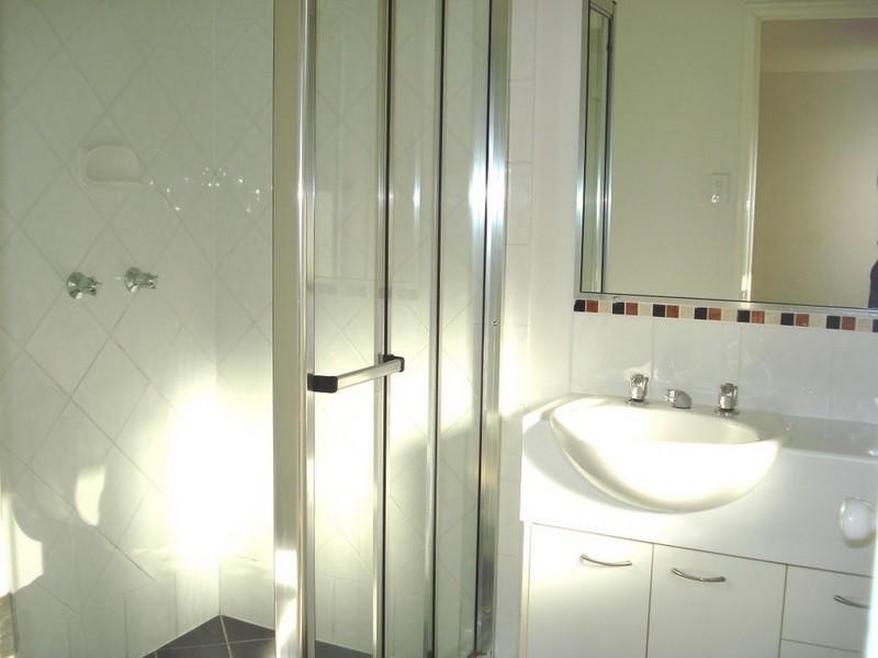 14/31 Archipelago Street, Pacific Pines QLD 4211