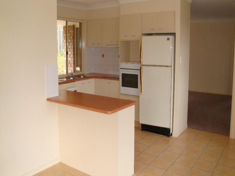 24 Maui Crescent, Oxenford QLD 4210