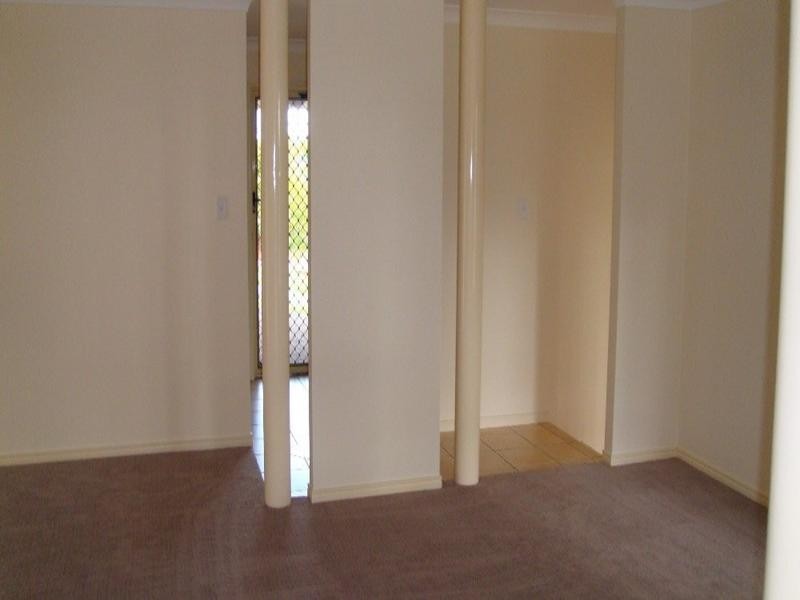 24 Maui Crescent, Oxenford QLD 4210