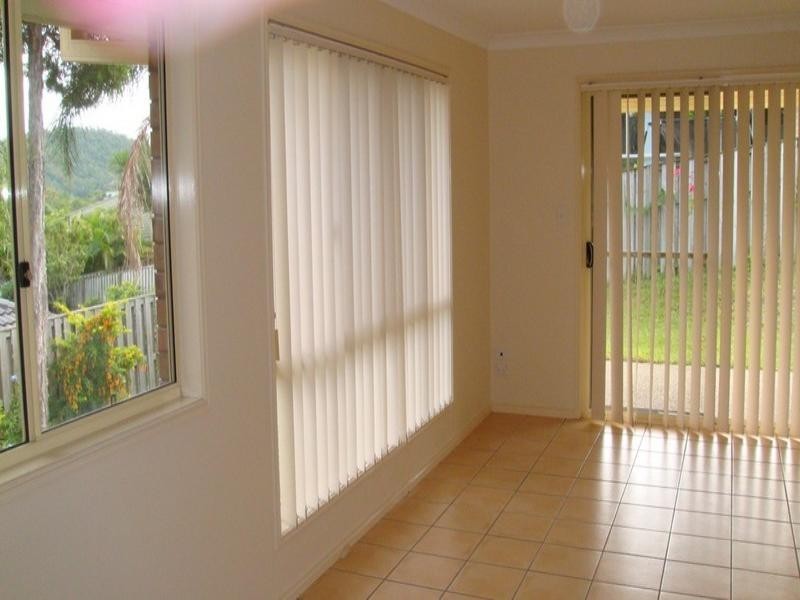 24 Maui Crescent, Oxenford QLD 4210