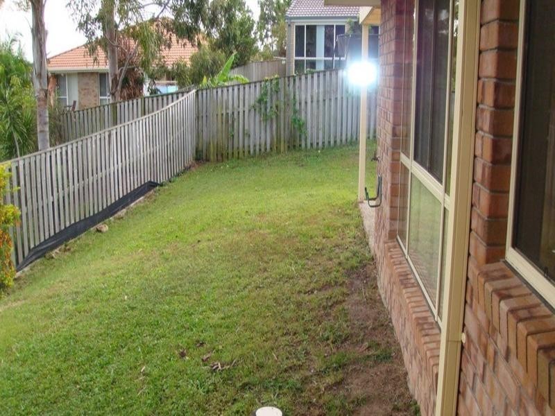 24 Maui Crescent, Oxenford QLD 4210