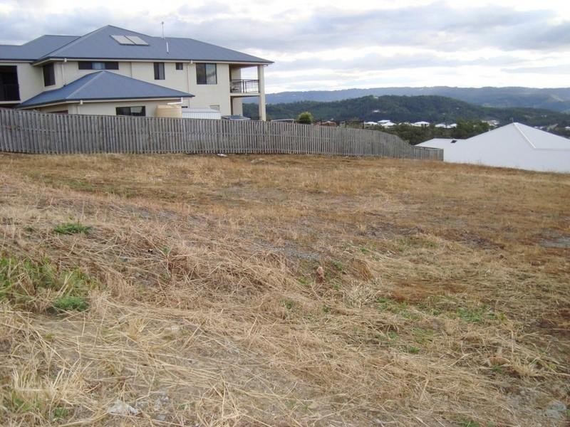 36 Hillary Circuit, Pacific Pines QLD 4211