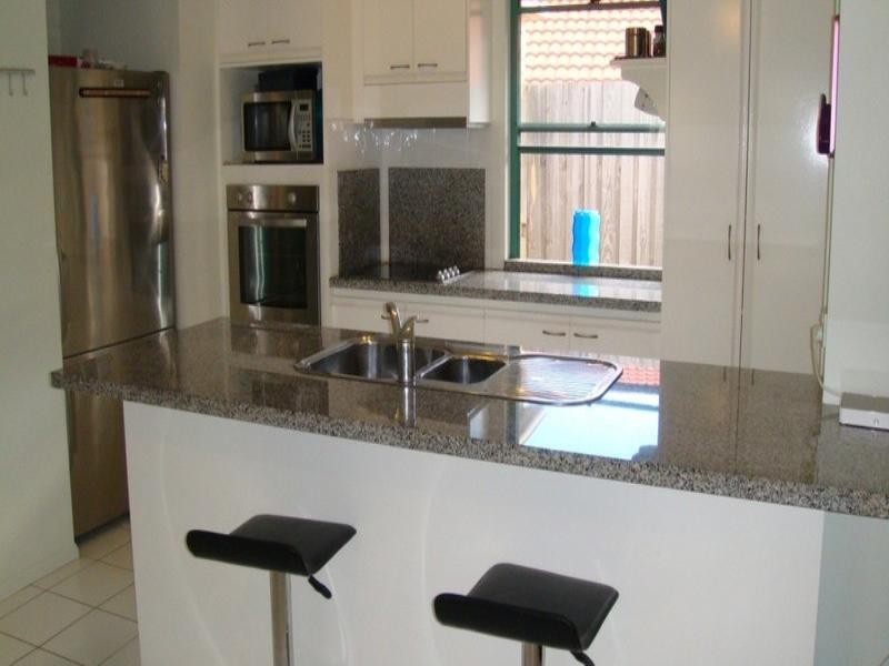 1 Priddeys Road, Robina QLD 4226