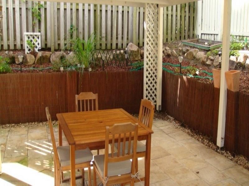 1 Priddeys Road, Robina QLD 4226