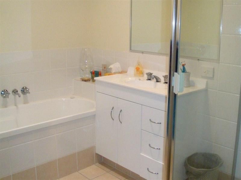 34 Billinghurst Crescent, Upper Coomera QLD 4209