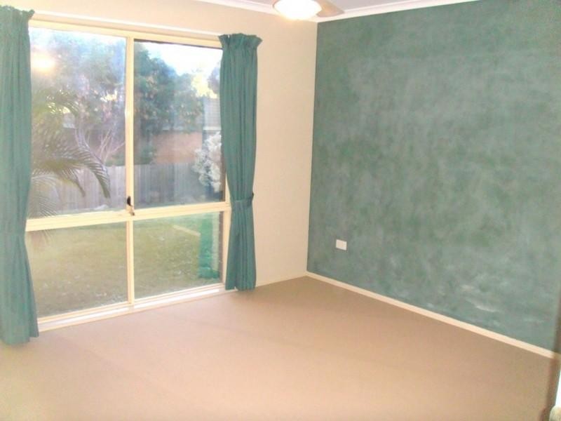 12 Edgemount Court, Oxenford QLD 4210