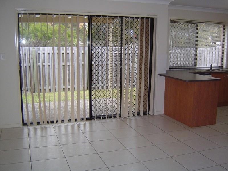 28/13 Hervey Street, Pacific Pines QLD 4211