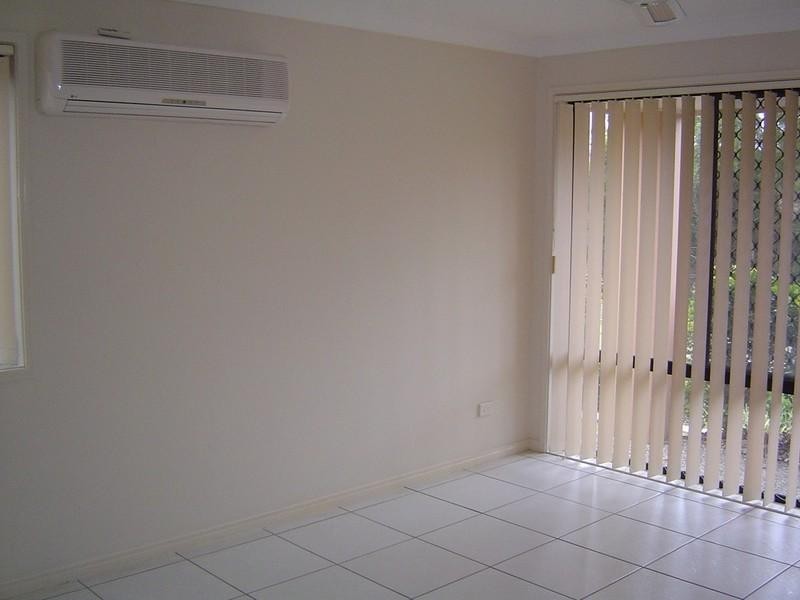 28/13 Hervey Street, Pacific Pines QLD 4211