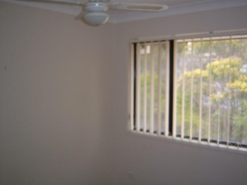 28/13 Hervey Street, Pacific Pines QLD 4211