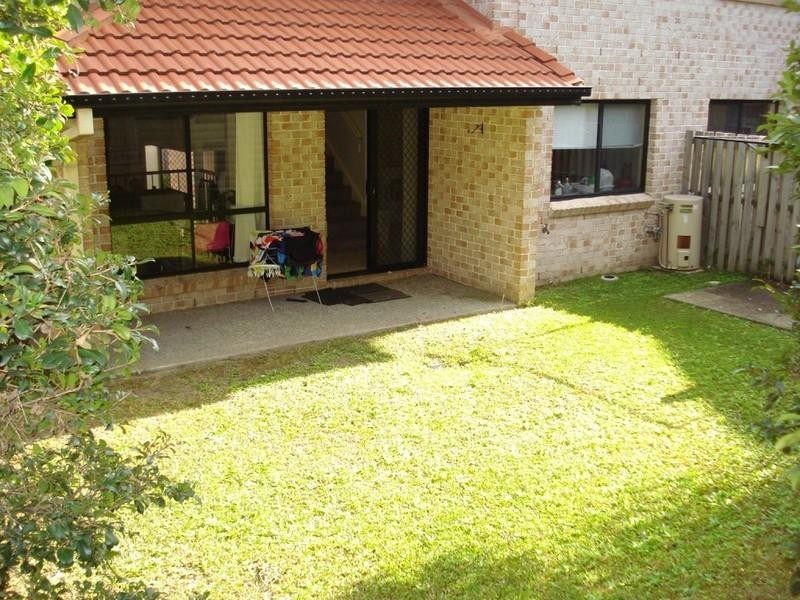 54/141 Pacific Pines Boulevard, Pacific Pines QLD 4211