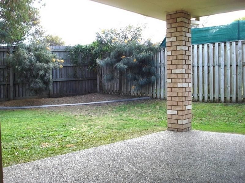 35 Murchinson Street, Pacific Pines QLD 4211
