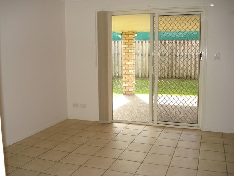35 Murchinson Street, Pacific Pines QLD 4211