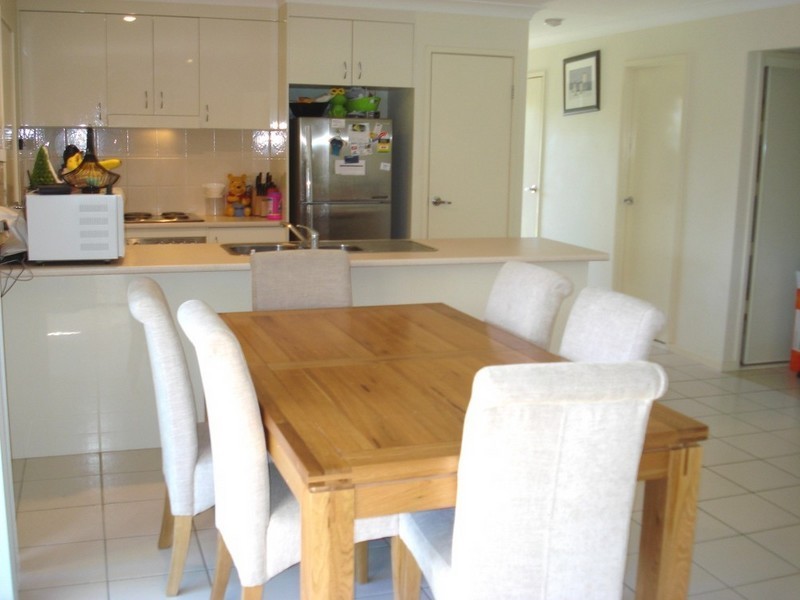 20 Witheren Circuit, Pacific Pines QLD 4211
