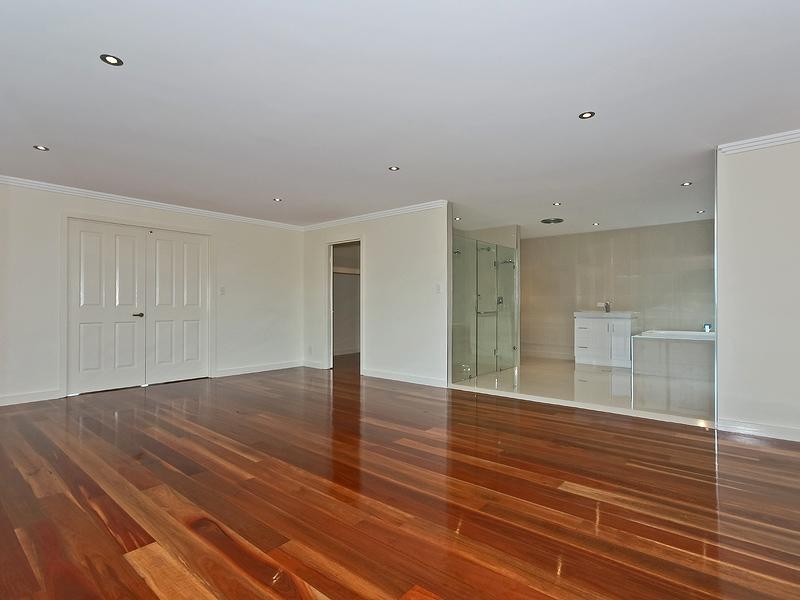 68 Diamantina Circuit, Pacific Pines QLD 4211