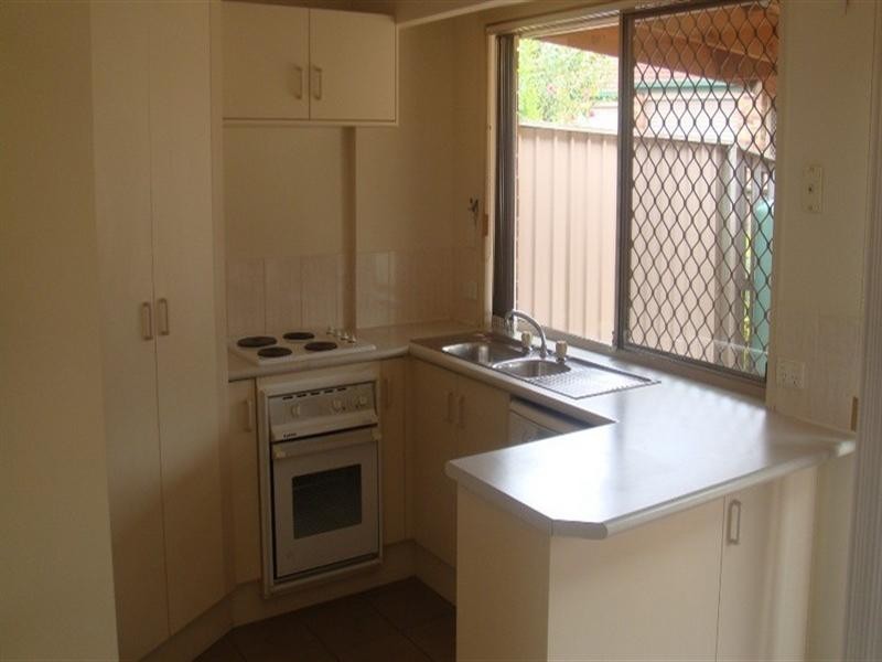 33/51 Olsen Avenue, Labrador QLD 4215