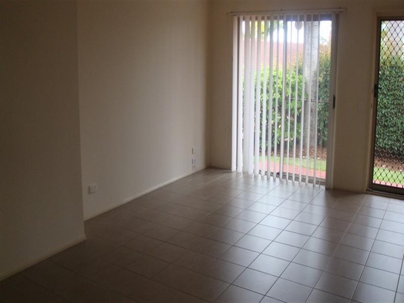 33/51 Olsen Avenue, Labrador QLD 4215