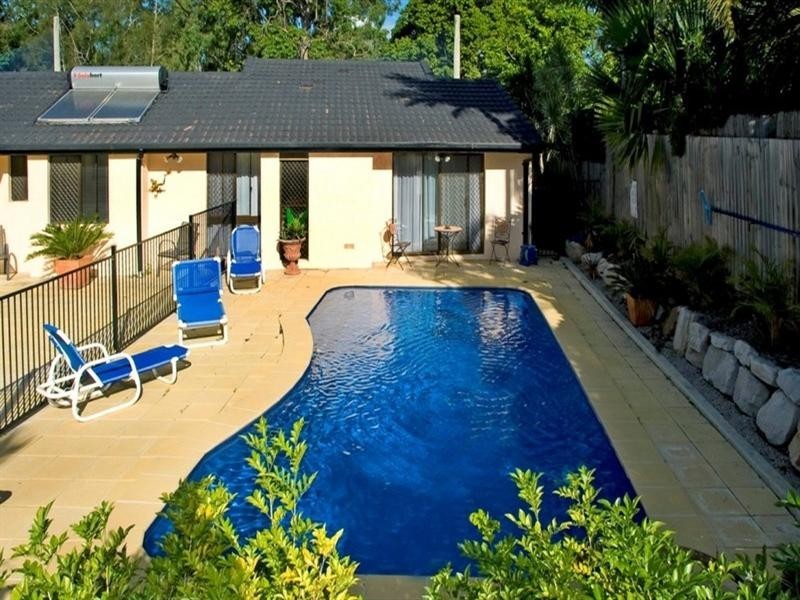 17 Ashford Road, Helensvale QLD 4212