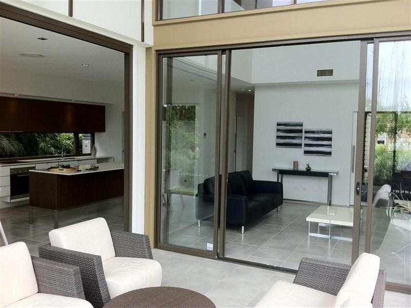 2 Twynam Mews, Pacific Pines QLD 4211