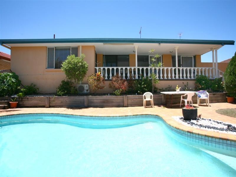 Sorrento QLD 4217