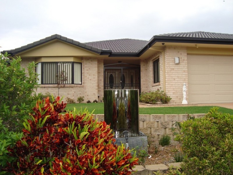 Pacific Pines QLD 4211