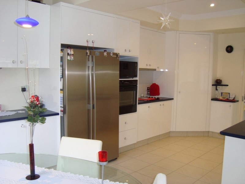 Pacific Pines QLD 4211