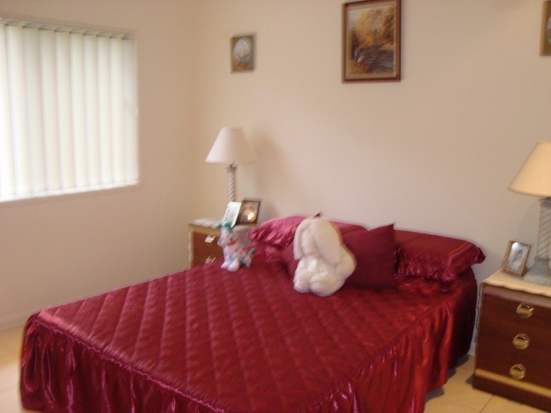 Pacific Pines QLD 4211