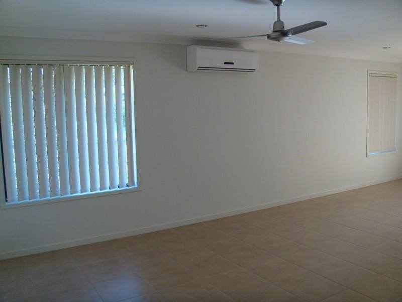 7 Portimao Court, Oxenford QLD 4210