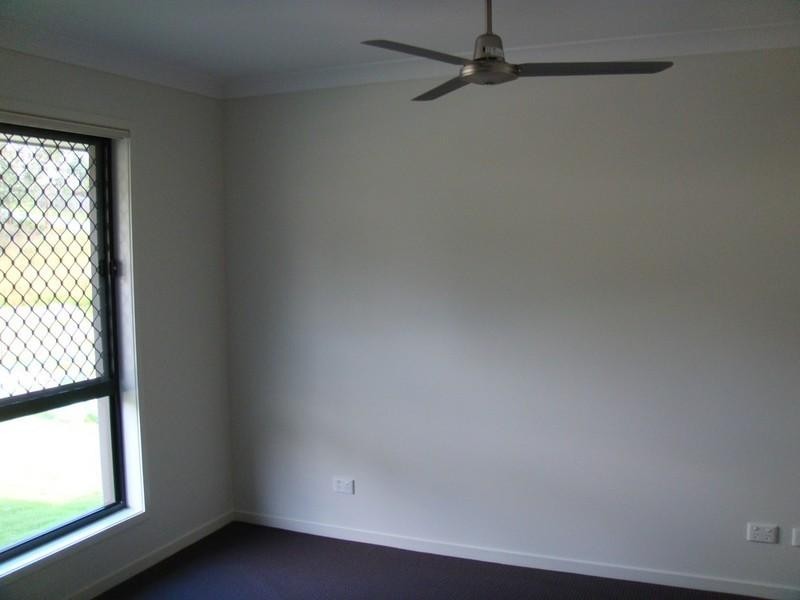 7 Portimao Court, Oxenford QLD 4210