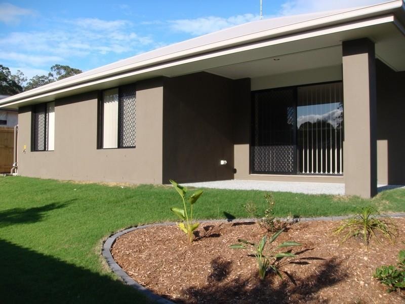7 Portimao Court, Oxenford QLD 4210