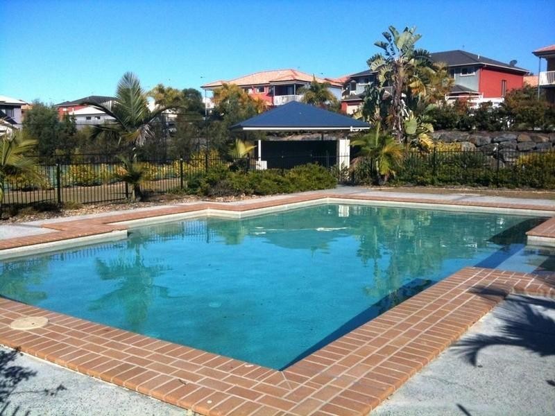 10/31 Archipelago Street, Pacific Pines QLD 4211