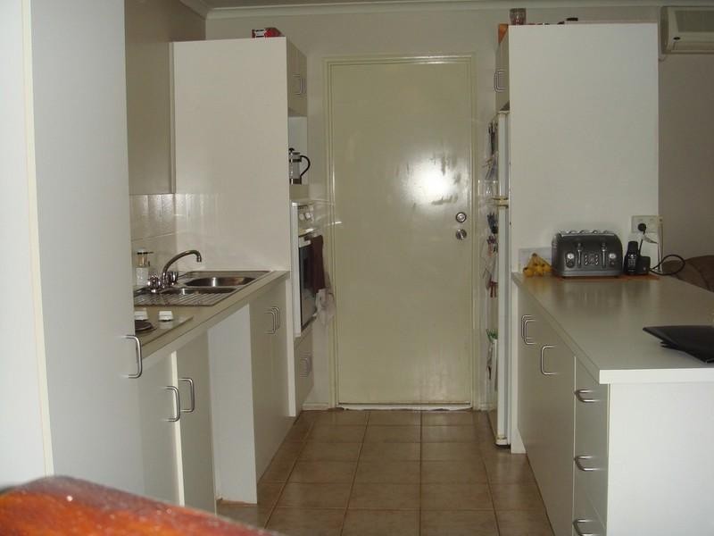 2/33 Broadway Drive, Oxenford QLD 4210