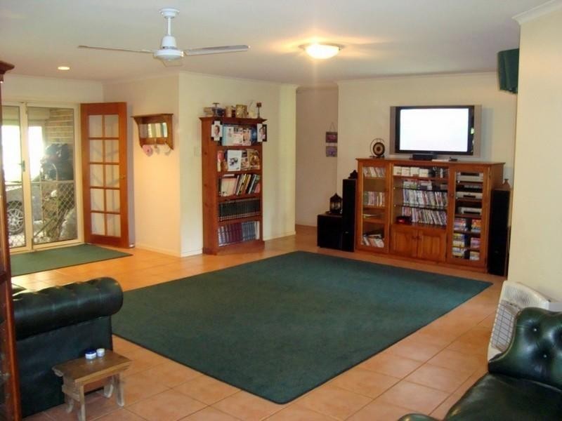 Pacific Pines QLD 4211