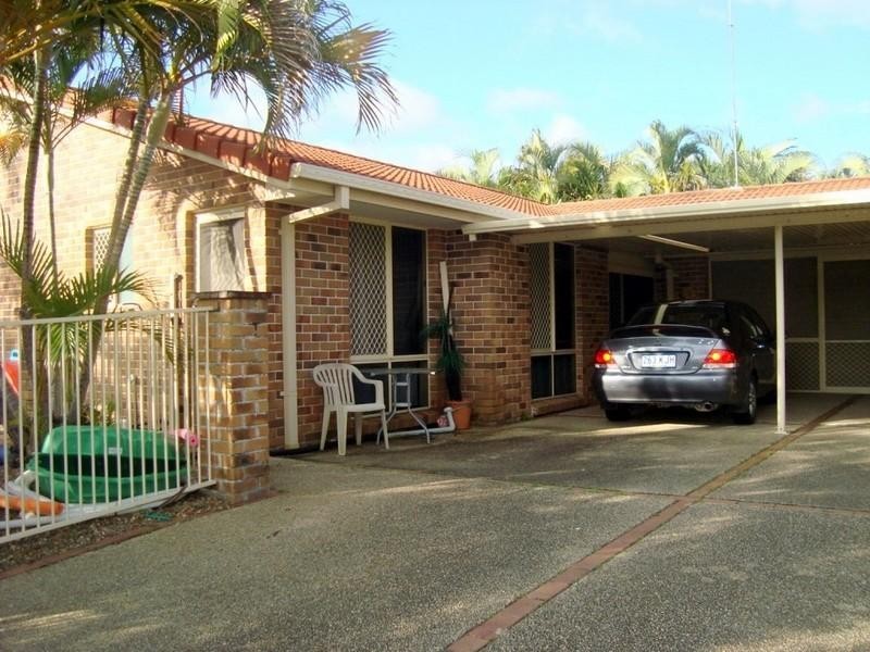 Pacific Pines QLD 4211