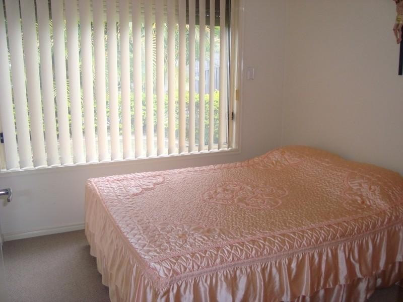 34 Easter Crescent, Pacific Pines QLD 4211