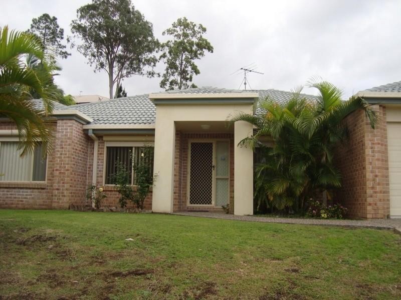 34 Easter Crescent, Pacific Pines QLD 4211