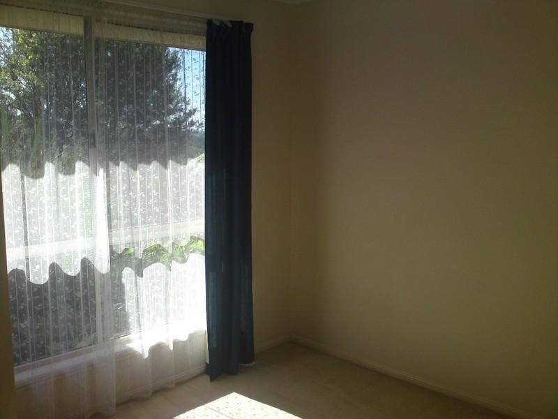 5 Windward Rise, Pacific Pines QLD 4211