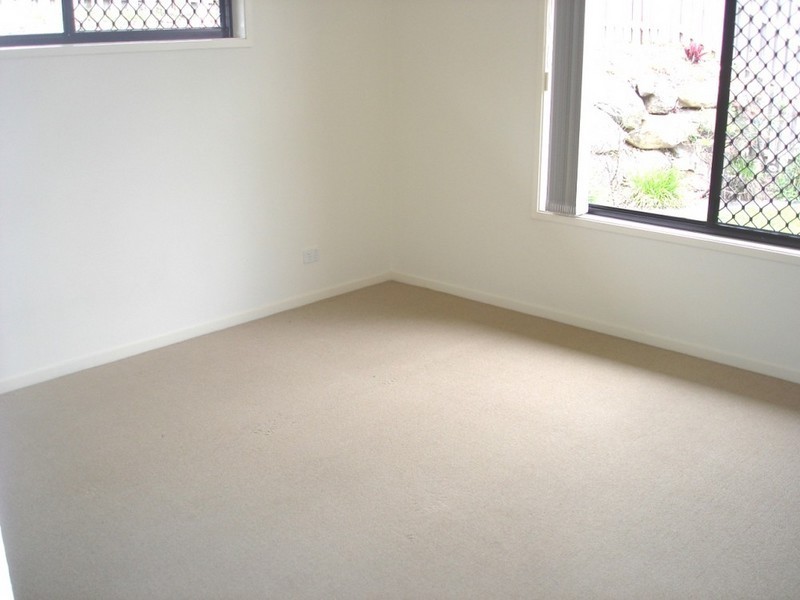 20 Witheren Circuit, Pacific Pines QLD 4211