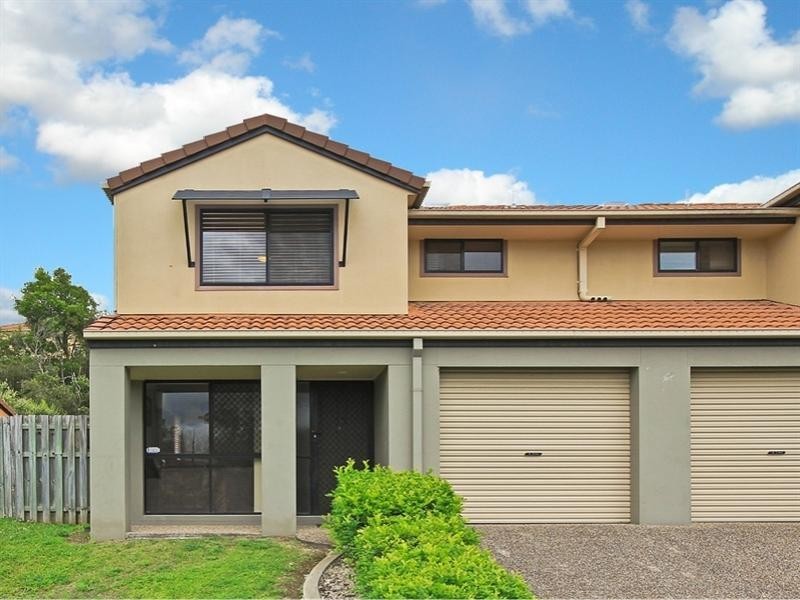 11/13 Hervey Street, Pacific Pines QLD 4211