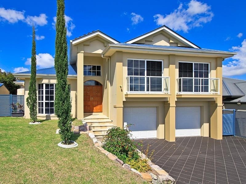 57 Midway Terrace, Pacific Pines QLD 4211