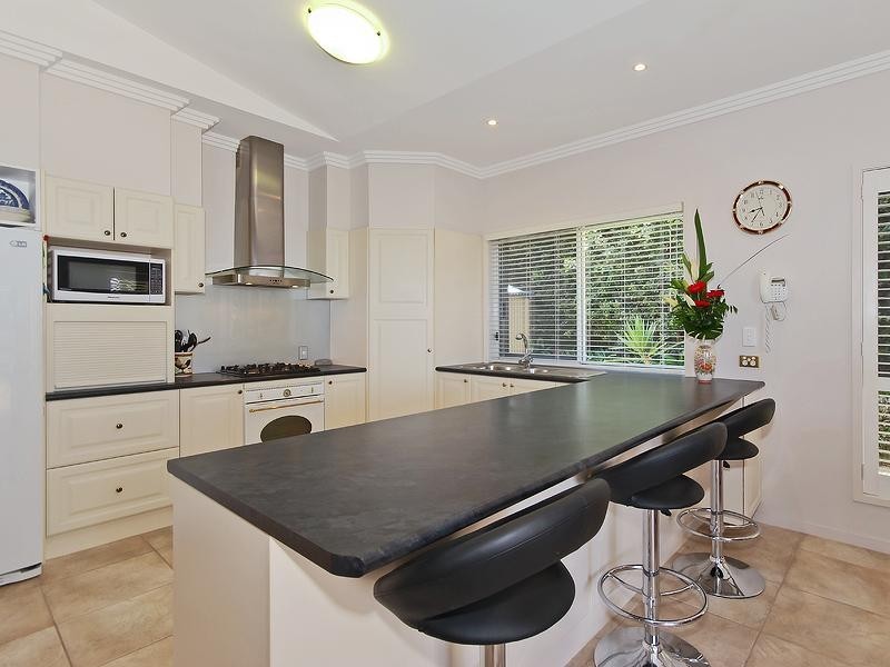 57 Midway Terrace, Pacific Pines QLD 4211