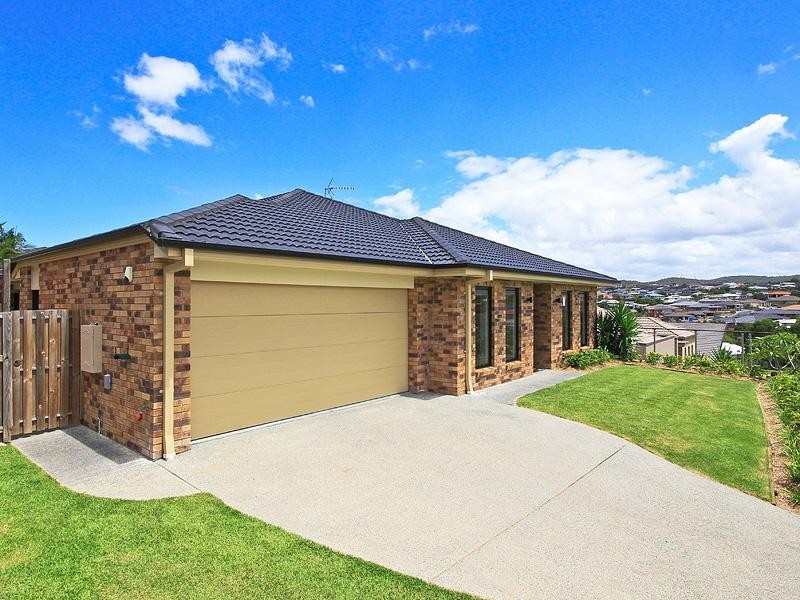7 Minyon Court, Pacific Pines QLD 4211