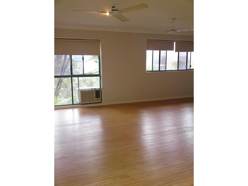 2038/6 Crestridge Crescent, Oxenford QLD 4210