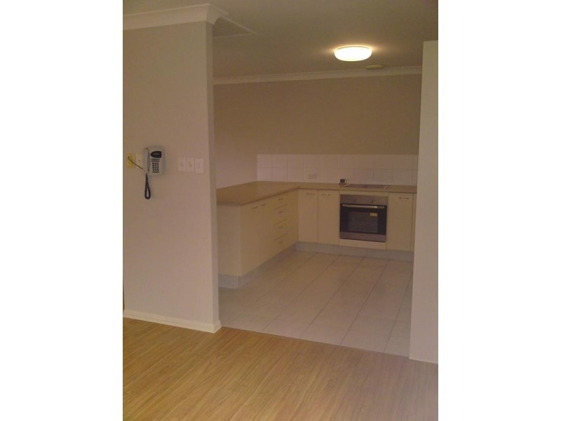 2038/6 Crestridge Crescent, Oxenford QLD 4210